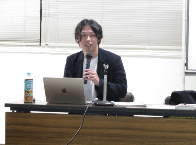 セミナーで登壇する矢倉祐樹